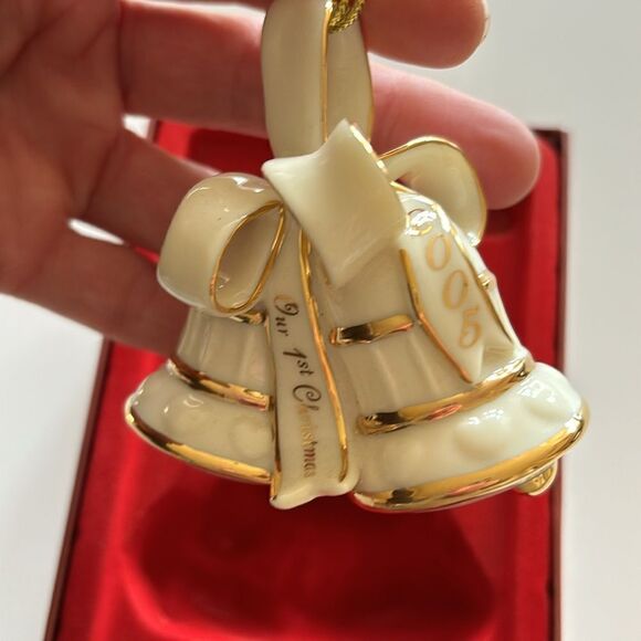 NWT Lenox Our First Christmas Together 2005‎ Bell Ornament - Picture 3 of 8